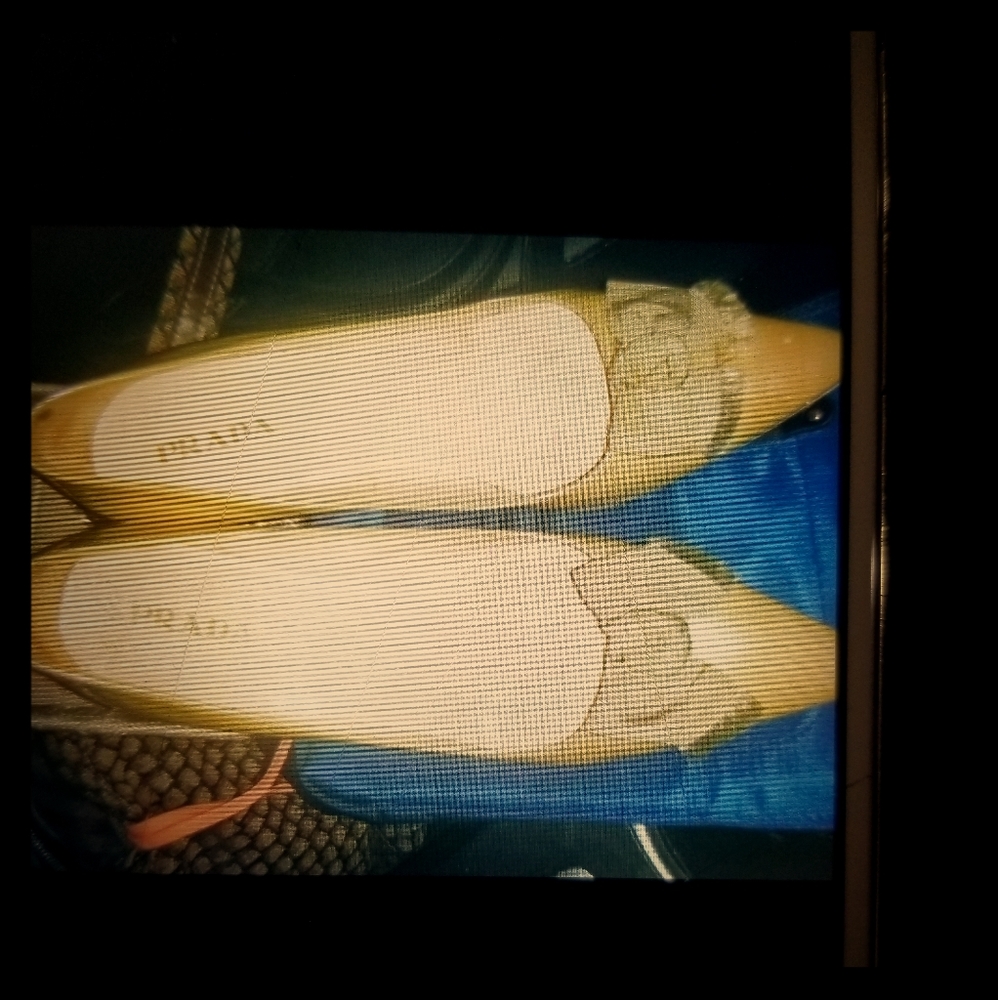 Womens shoes size 9.